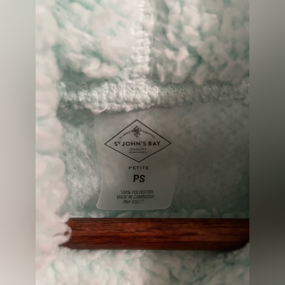 St. Johns Bay Women’s Sherpa Teddy Bear Pullover Top Mock Neck Small (P) Green - Picture 4 of 8